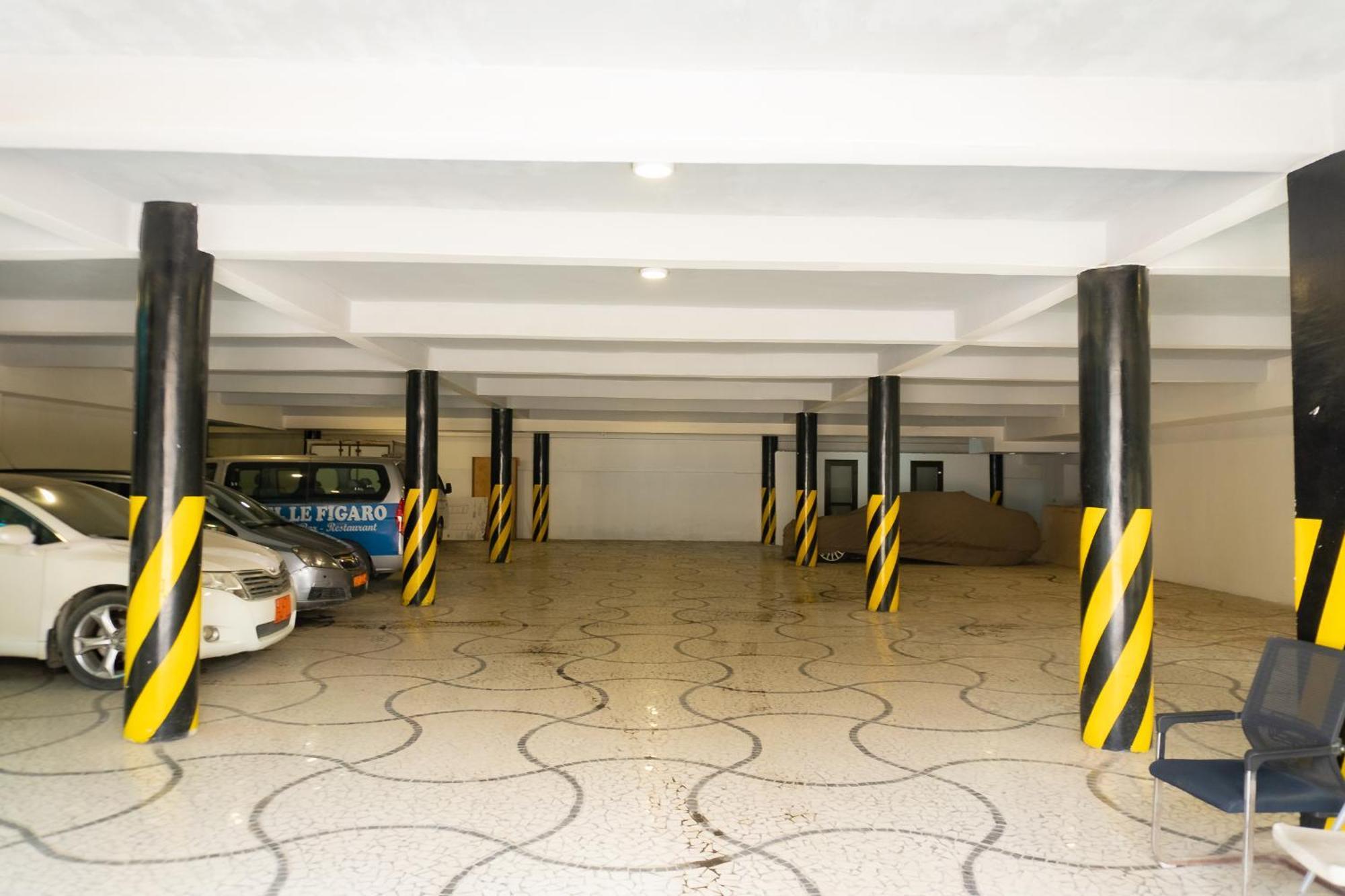 Hotel Le Figaro Douala Extérieur photo